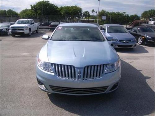 Lincoln MKS 2009 photo 1