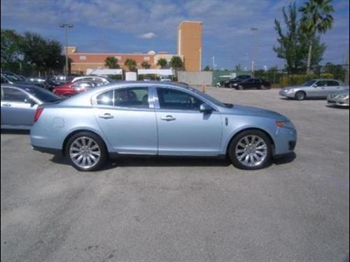 Lincoln MKS 2009 photo 3
