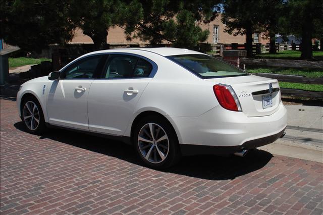 Lincoln MKS 2009 photo 3
