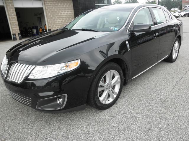 Lincoln MKS 2009 photo 2