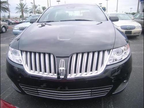 Lincoln MKS 2009 photo 1