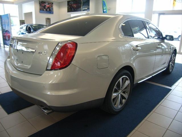 Lincoln MKS 2009 photo 4