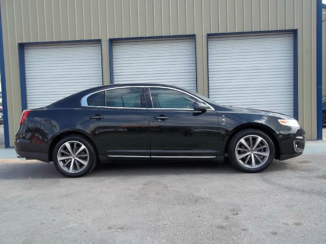Lincoln MKS 2009 photo 1