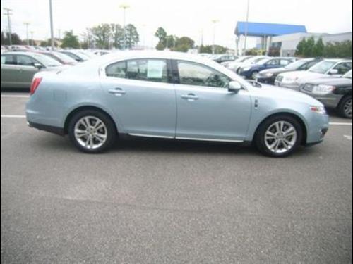 Lincoln MKS 2009 photo 1