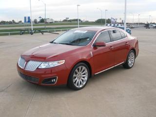 Lincoln MKS Base Other