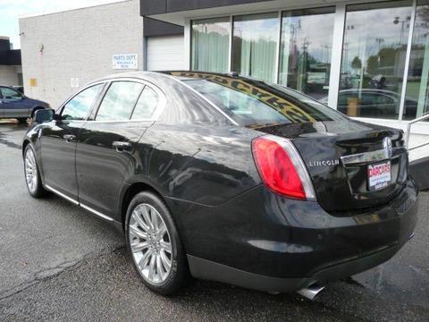 Lincoln MKS 2009 photo 2
