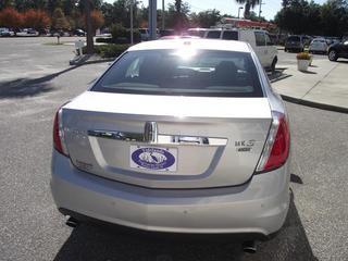 Lincoln MKS 2009 photo 1