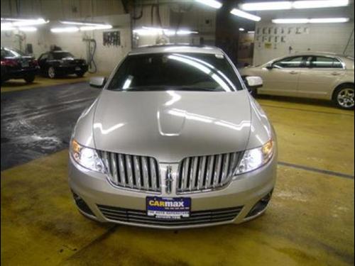 Lincoln MKS 2009 photo 1