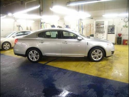 Lincoln MKS 2009 photo 3