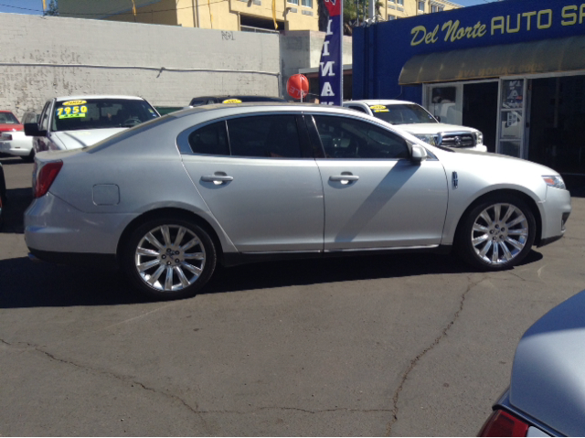 Lincoln MKS 2009 photo 1