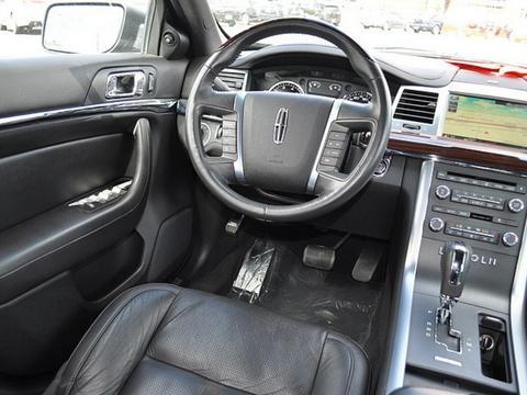 Lincoln MKS 2009 photo 2
