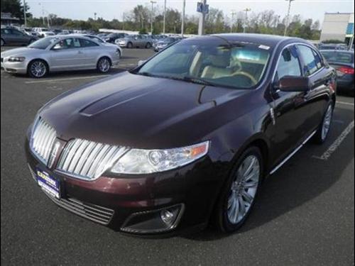 Lincoln MKS 2009 photo 2
