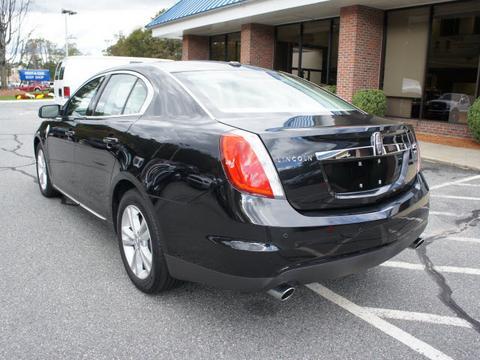 Lincoln MKS 2009 photo 2
