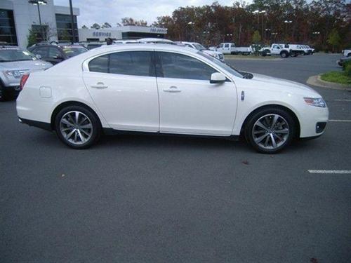 Lincoln MKS 2009 photo 1