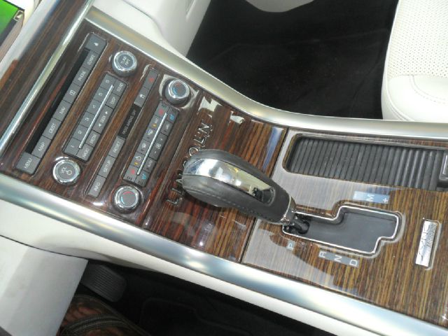 Lincoln MKS 2009 photo 3