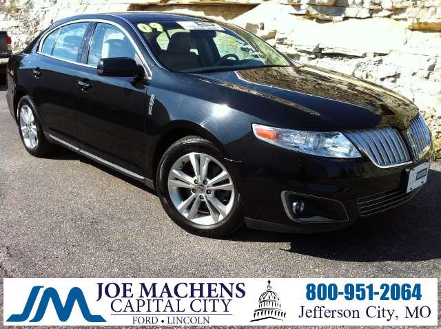 Lincoln MKS Base Sedan