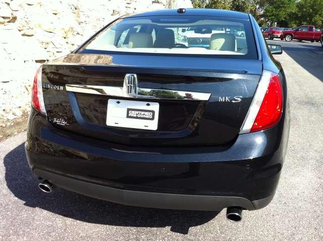 Lincoln MKS 2009 photo 3