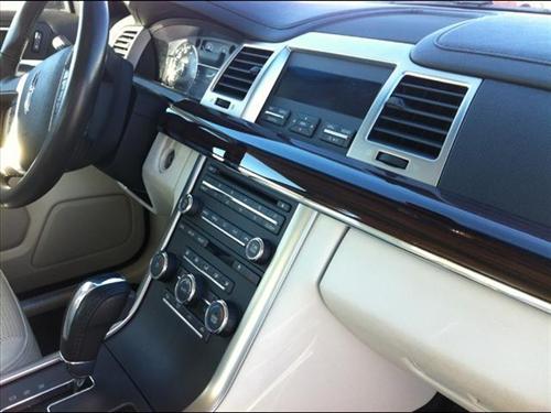 Lincoln MKS 2009 photo 3