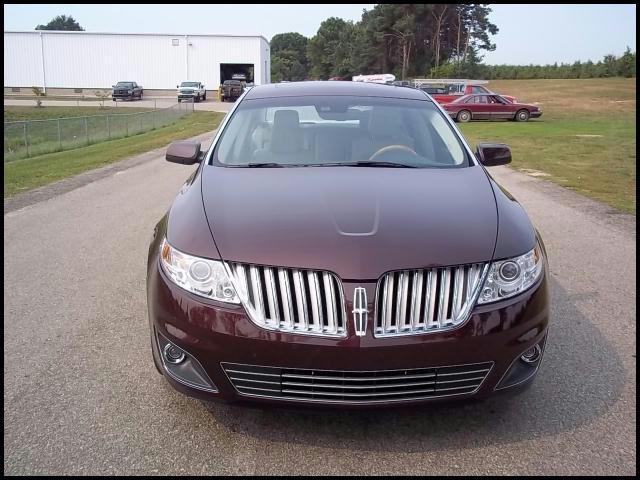 Lincoln MKS 2009 photo 1