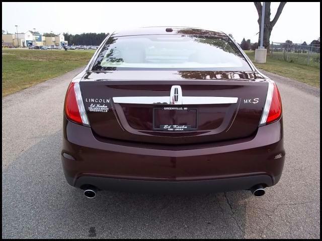 Lincoln MKS 2009 photo 5