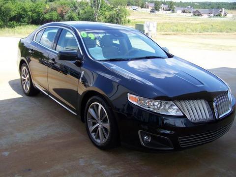Lincoln MKS Base Other