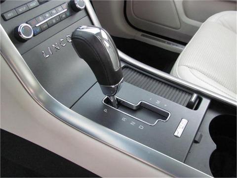 Lincoln MKS 2009 photo 1