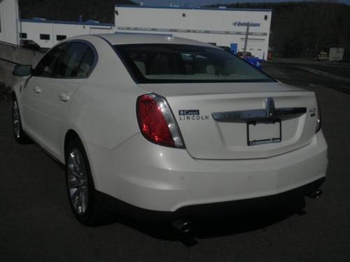 Lincoln MKS 2009 photo 1