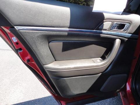 Lincoln MKS 2010 photo 2