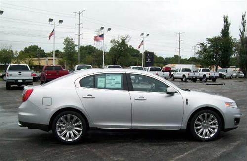Lincoln MKS 2010 photo 5