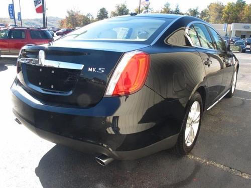 Lincoln MKS 2010 photo 2