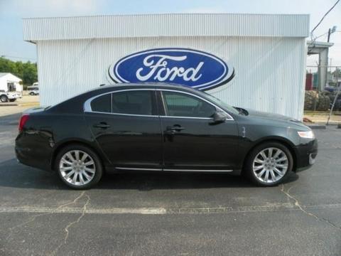 Lincoln MKS 2010 photo 1