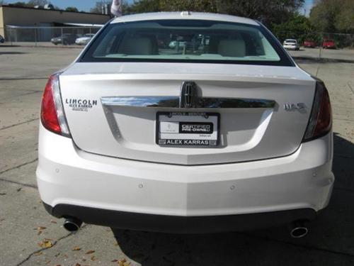 Lincoln MKS 2010 photo 3