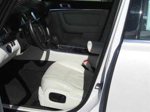 Lincoln MKS SLT 1500 4WD Other