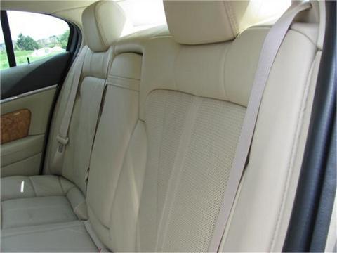 Lincoln MKS 2010 photo 2
