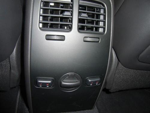 Lincoln MKS 2010 photo 4