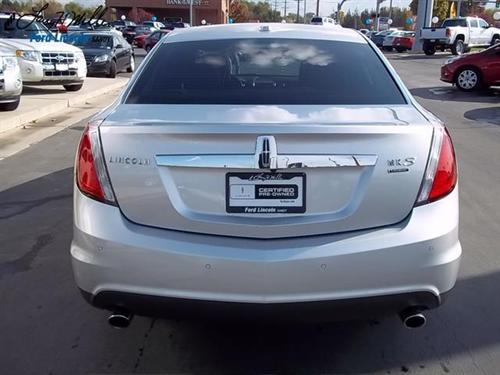 Lincoln MKS 2010 photo 3
