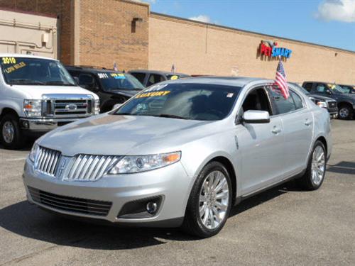 Lincoln MKS 2010 photo 2