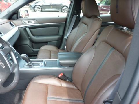 Lincoln MKS 2010 photo 1
