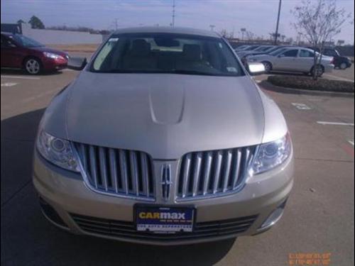 Lincoln MKS 2010 photo 5
