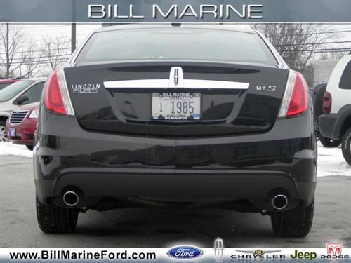 Lincoln MKS 2010 photo 2