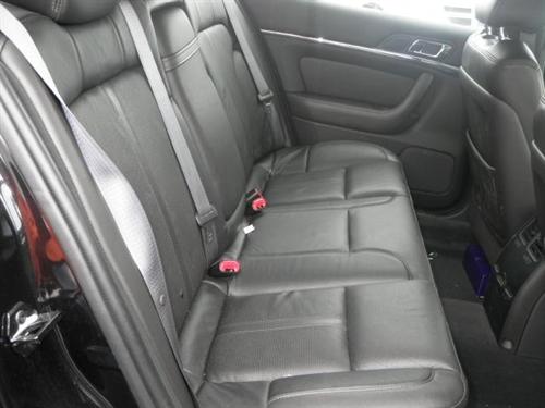 Lincoln MKS 2010 photo 4