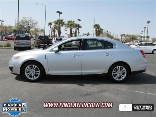 Lincoln MKS 2010 photo 4