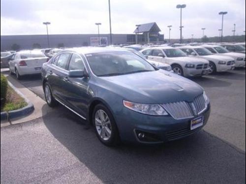 Lincoln MKS 2010 photo 5