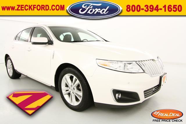 Lincoln MKS 2010 photo 4