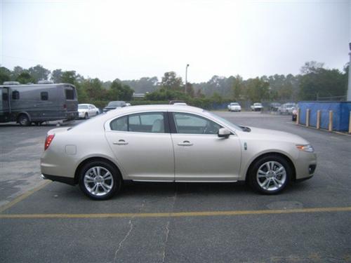 Lincoln MKS 2010 photo 5