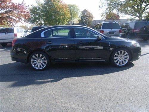 Lincoln MKS 2010 photo 4