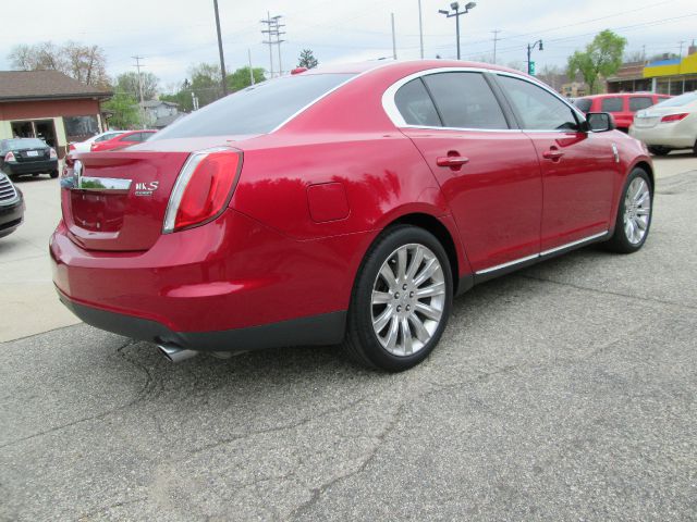 Lincoln MKS 2010 photo 3
