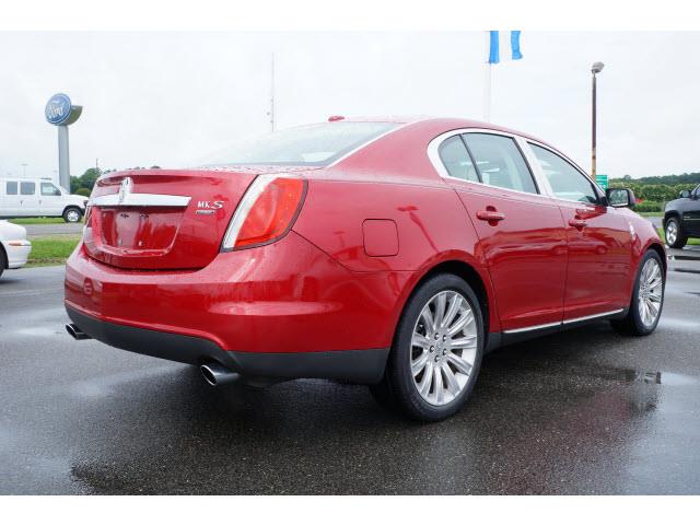 Lincoln MKS 2010 photo 3