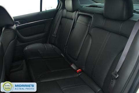 Lincoln MKS 2010 photo 2