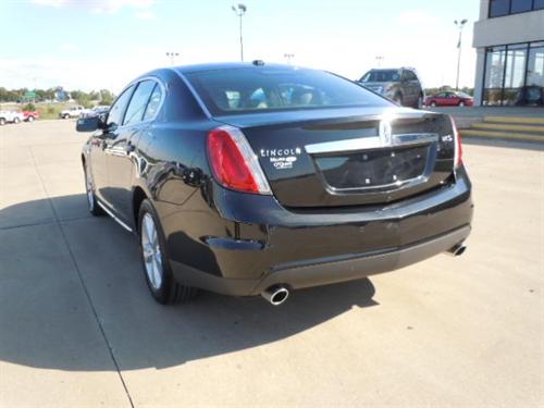 Lincoln MKS 2010 photo 4